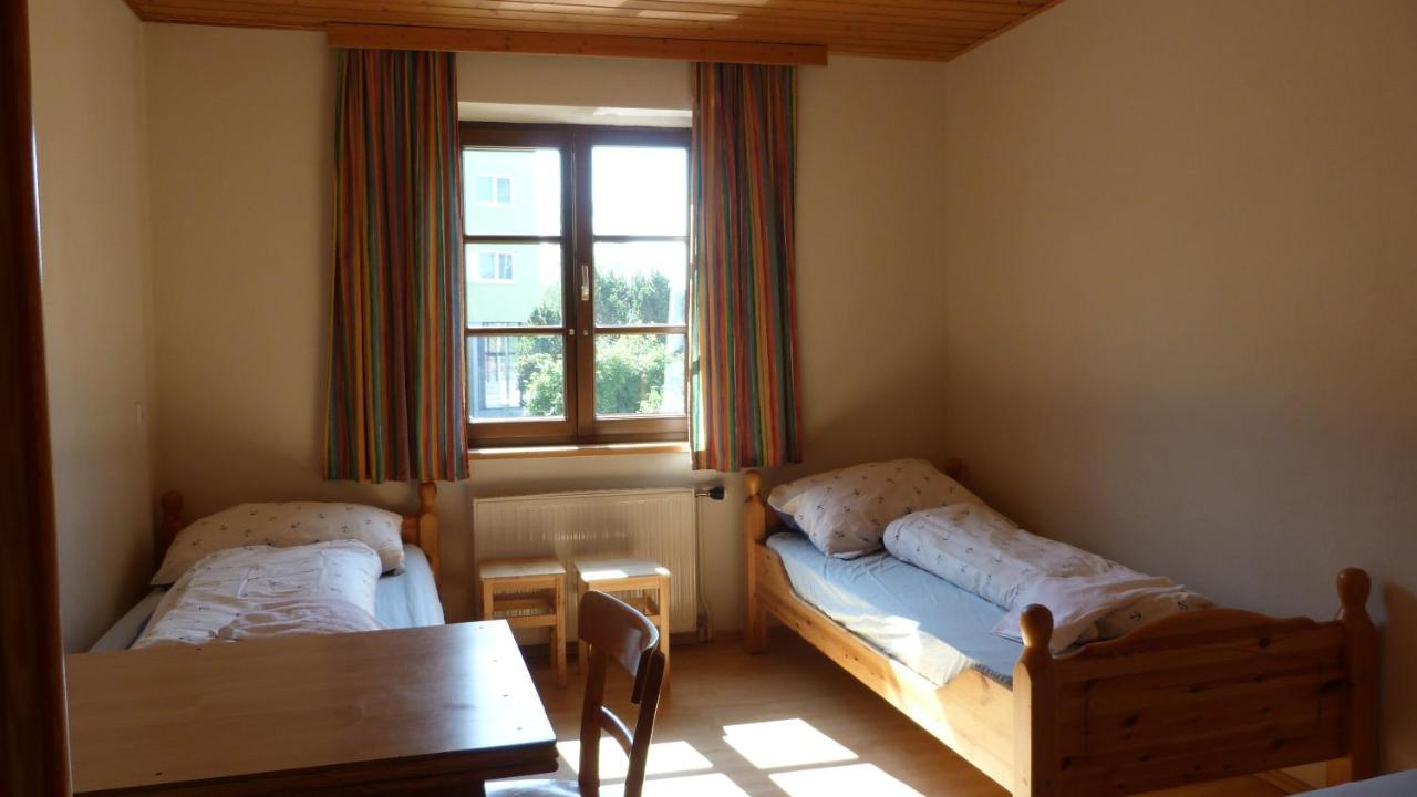 Cityhostel Визелбург Екстериор снимка