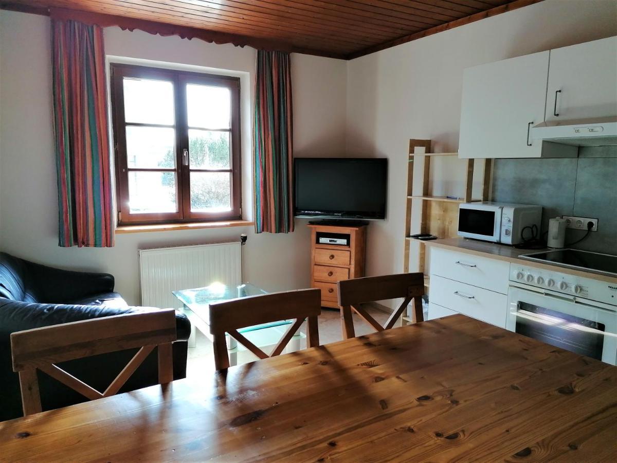 Cityhostel Визелбург Екстериор снимка